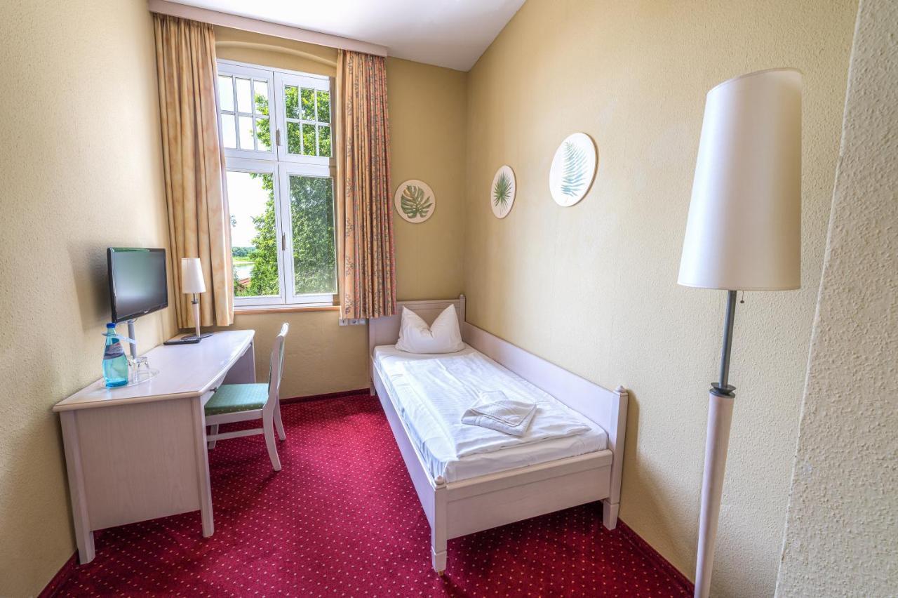 Elbterrasse Woerlitz Hotel Oranienbaum-Woerlitz Bagian luar foto